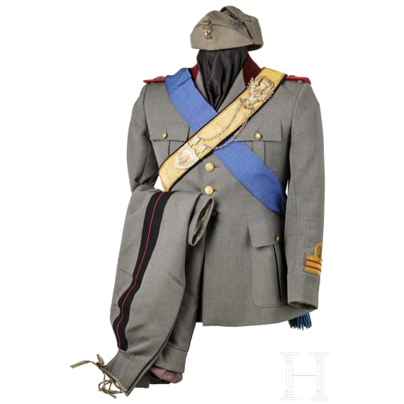 Uniform M 34 eines Sanit&auml;tsoffiziers im 2. Weltkrieg