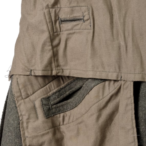 Feldgrauer Mantel und Uniformjacke, &Ouml;sterreich, 1. H&auml;lfte 20. Jhdt.