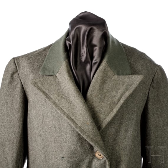 Feldgrauer Mantel und Uniformjacke, &Ouml;sterreich, 1. H&auml;lfte 20. Jhdt.