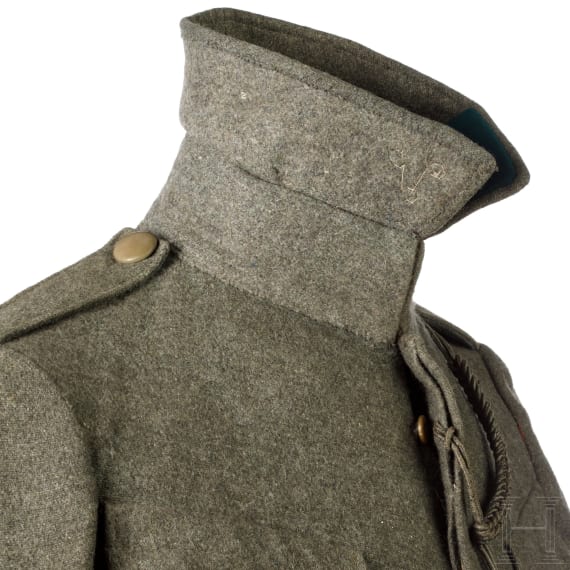 Feldgrauer Mantel und Uniformjacke, &Ouml;sterreich, 1. H&auml;lfte 20. Jhdt.