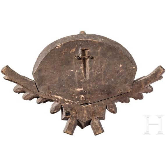 Kaiser Franz Joseph I. - holzgeschnitzte Wandfassung f&uuml;r ein Auerhahngefieder, Jagdschloss Neuberg an der M&uuml;rz, 5.5.1900
