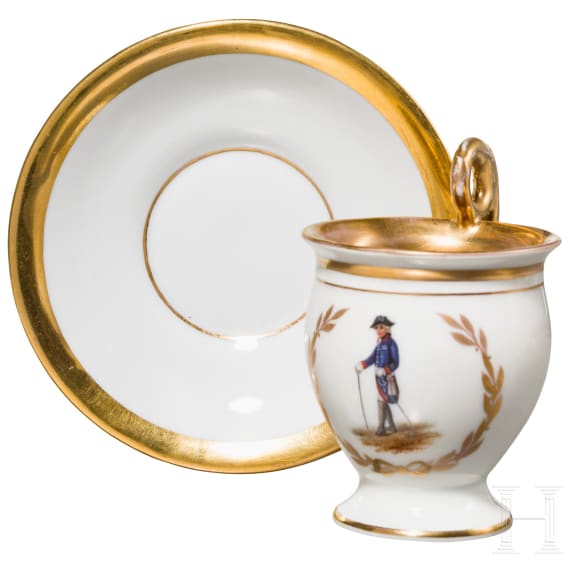 Andenkentasse mit Untertasse, Friedrich II., F&uuml;rstenberg, um 1900