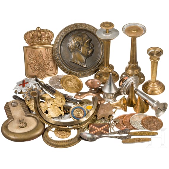 Lot of helmet parts
