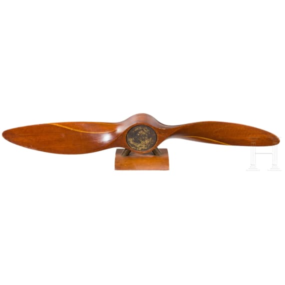 A propeller model with dedication for Pour le M&eacute;rite-wearer Lieutenant Frankl, 1916