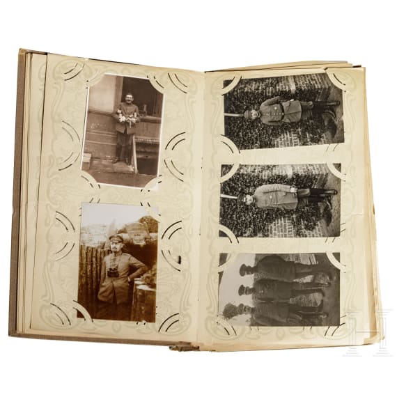 Postkartenalbum mit Fotos und Ansichtskarten 1. Weltkrieg 1914-18, Frankreich bzw. Westfront