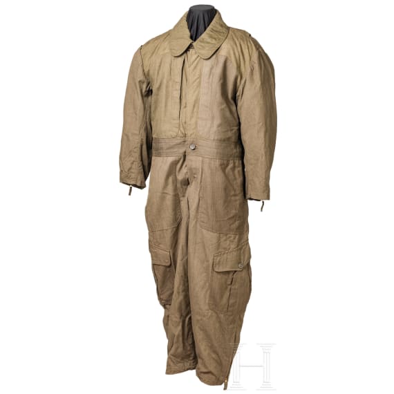 An uniform and equipment ensemble for a pilot in the Japanese Army in World War II