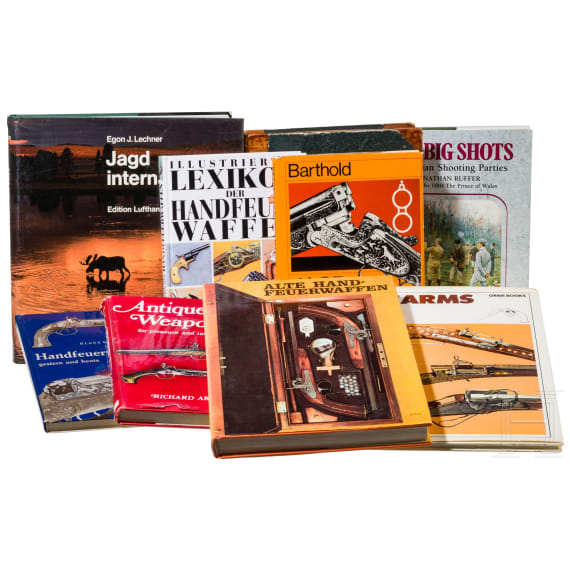 Neun B&uuml;cher zum Thema Jagd und Feuerwaffen