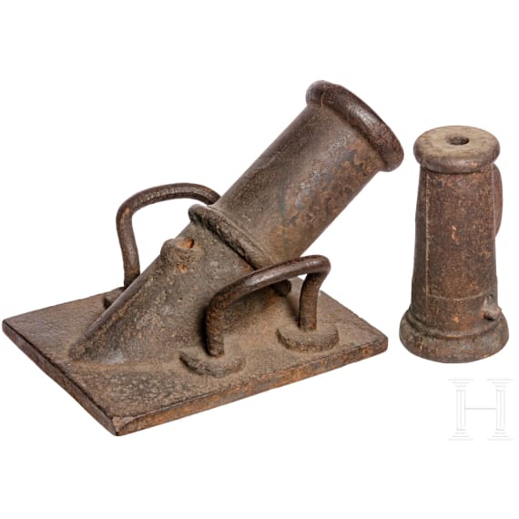 Zwei schwere, eiserne Standb&ouml;ller, deutsch, um 1800