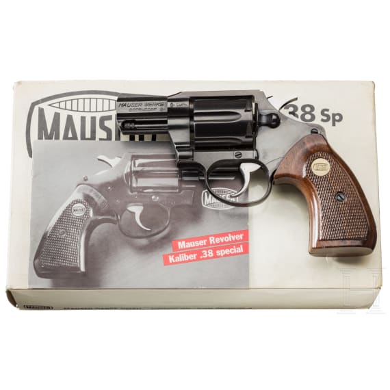 Revolver Mauser, im Karton