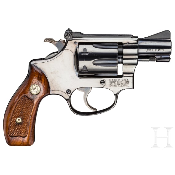 Smith & Wesson Mod. 34-1, "The Model of 1953 .22/32 Kit Gun"