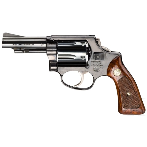 Smith & Wesson Mod. 37, "The .38 Chief's Special Airweight"
