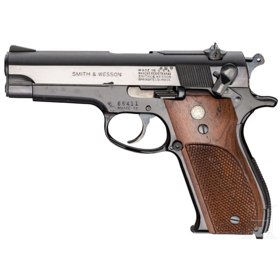 Smith & Wesson Mod. 39, "1st Generation DA 9 mm"