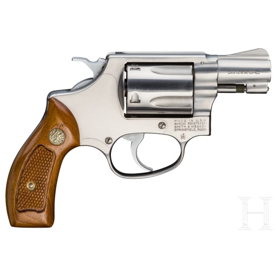 Smith & Wesson Mod. 60, "The .38 Chief's Special Stainless", im Karton