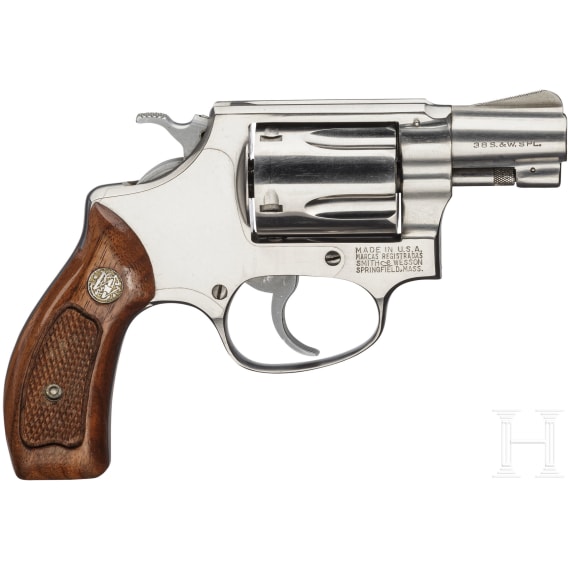 Smith & Wesson Mod. 60, "The Chief's Special Stainless", im Karton