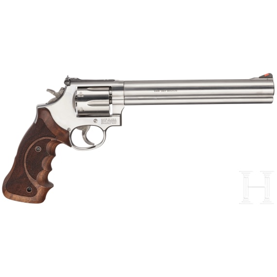 Smith & Wesson Mod. 686-5, "The .357 Distinguished Combat Magnum Stainless"