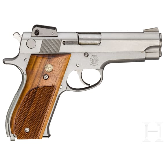 Smith & Wesson Mod. 639, "9 mm Eight-Shot Autoloading Pistol Stainless Steel", im Karton
