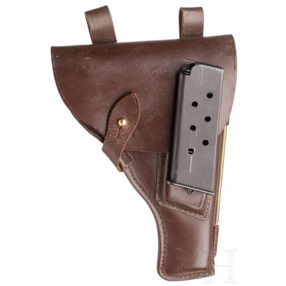Tokarev TT 33, mit Tasche