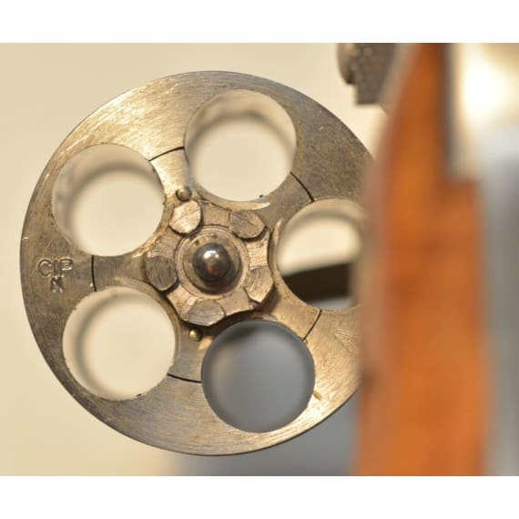 Smith & Wesson Mod. 60, "The .38 Chief's Special Stainless"