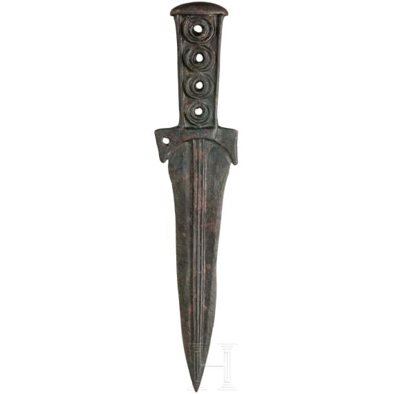 A Cimmerian bronze dagger, 7th century B.C.