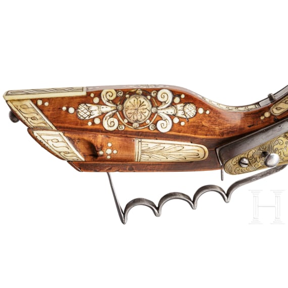 A Silesian wheel-lock teschinke with brass adorned lock, circa 1650