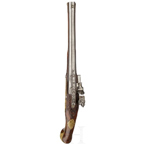 A deluxe German flintlock pistol with fine chiselling, circa 1730