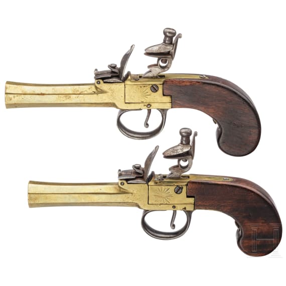 Ein Paar Steinschlossterzerole mit Bronzel&auml;ufen, fl&auml;misch, um 1800