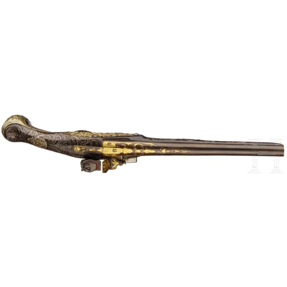 An Ottoman gold-damascened flintlock pistol (Kubur), circa 1800