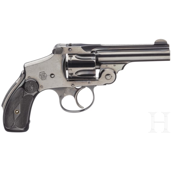 A Smith & Wesson .38 Safety Hammerless 5th Model, in box