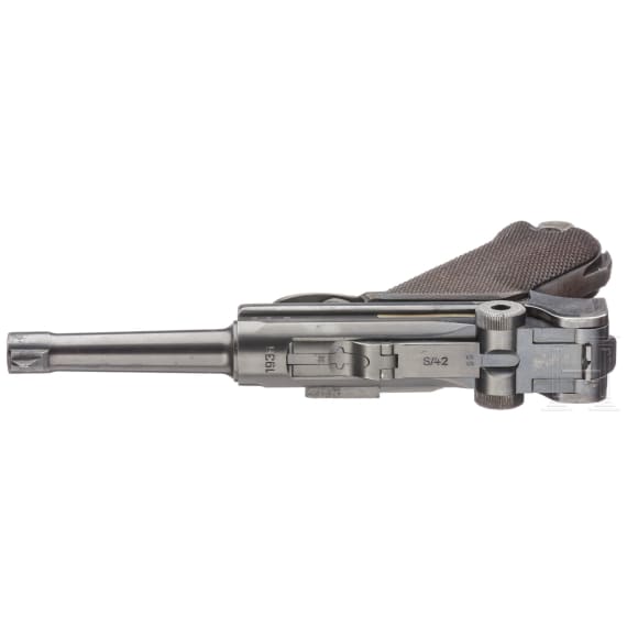 A Mauser S/42 marked Luger 08 pistol dated 1936