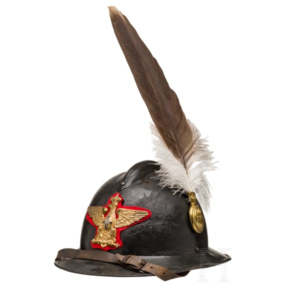 A parade leather helmet - Elmo da Parata "Adrian" mod. 16 da Generale dell'Esercito