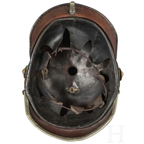 A helmet for a sergeant from the Oldenburgian Dragoon Regiment No. 19