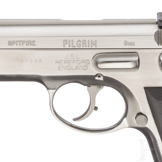 Lot 2531 | Modern pistols and revolvers | Online Catalogue | A89s 