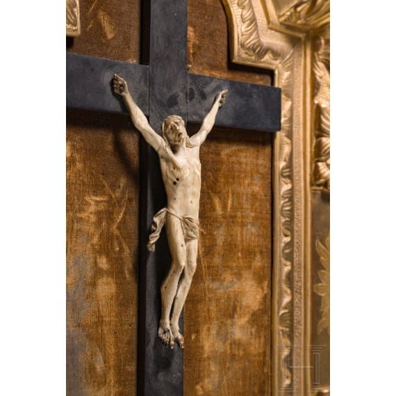 Feiner geschnitzter Christuskorpus in Barockrahmen, Italien, 18. Jhdt.