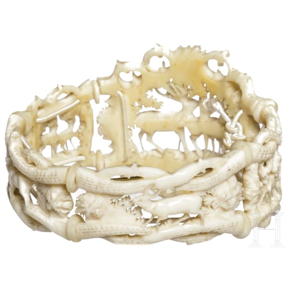 Jagdliches Elfenbein-Armband mit Mikroschnitzerei, Erbach, Umkreis Ernst Kehrer, um 1840/50
