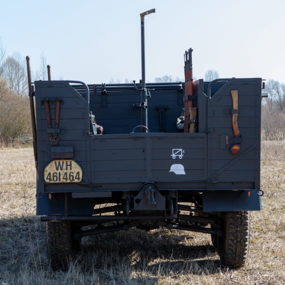 Kfz. 70 "Krupp-Protze" (Kfz. 81?)