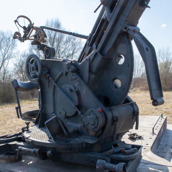 Selbstfahrlafette auf Basis des Mercedes-Benz L 3000 S mit 2 cm Flak 30, Baujahr 1939