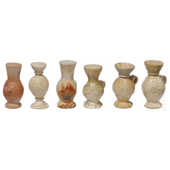 Kleine Sammlung Raenerer Steinzeuggef&auml;&szlig;e, 17./18. Jhdt.