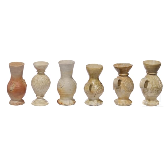 Kleine Sammlung Raenerer Steinzeuggef&auml;&szlig;e, 17./18. Jhdt.