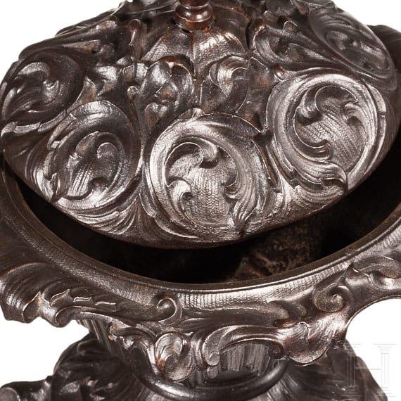 Dose aus Eisenguss, K&ouml;niglich Preu&szlig;ische Eisengie&szlig;erei, Berlin, um 1850