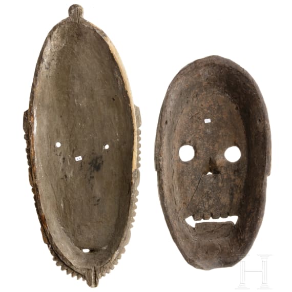 Zwei Ritualmasken, Afrika