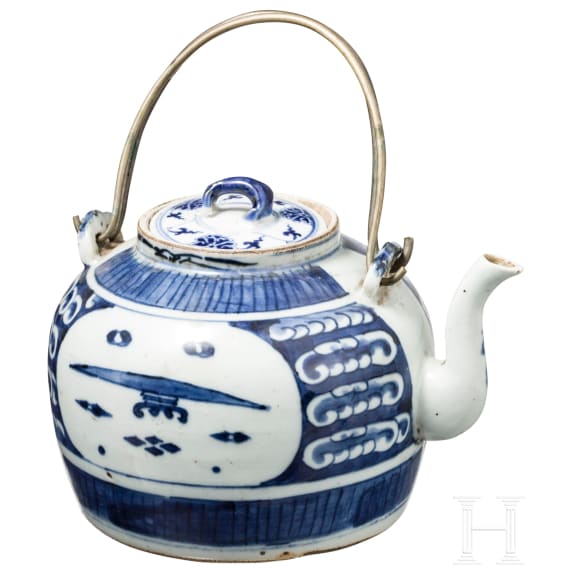 Blau-wei&szlig;e Porzellan-Teekanne, China, 18. Jhdt.