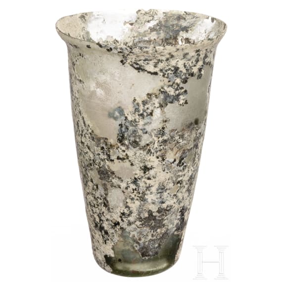 Hoher Glasbecher, Mitteleuropa, sp&auml;tr&ouml;misch-fr&auml;nkisch, 5. - 6. Jhdt.