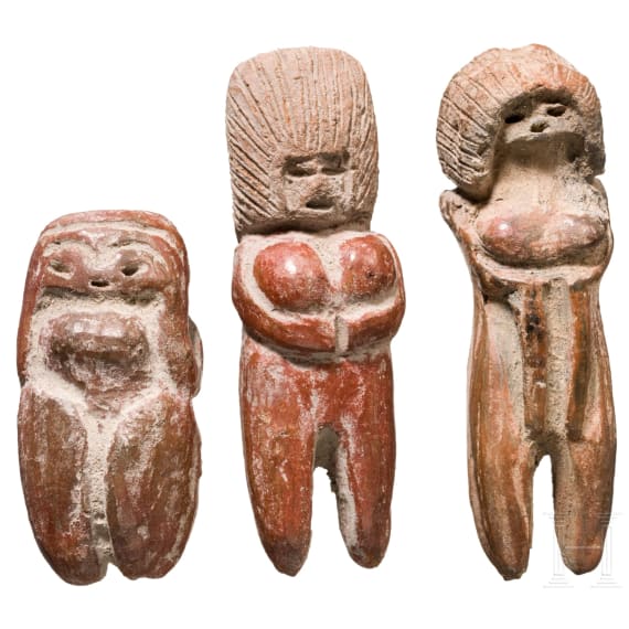 Three Ecuadorian female Valdivia figures, circa 2500 – 2000 B.C.