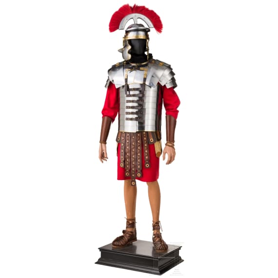 Legion&auml;rsausr&uuml;stung mit Zenturionenhelm, r&ouml;misch