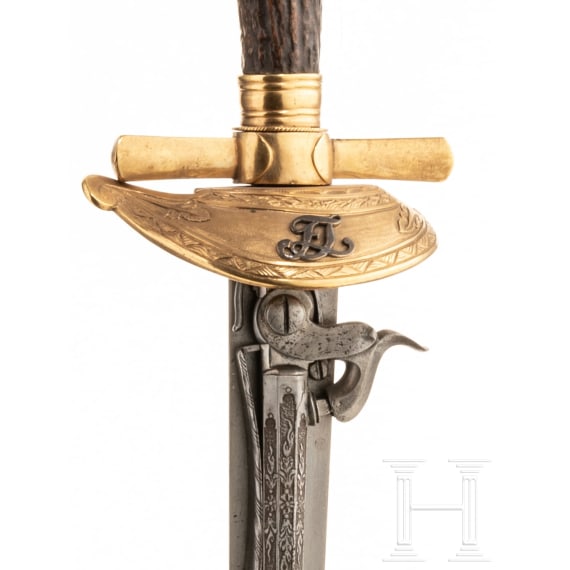 A German hunting hanger combined with a percussion gun, 19th century