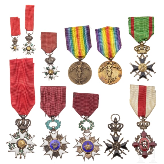 Eleven awards, 19th/20th century