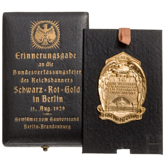 A commemorative badge for the federal constitution celebration on 11.8.1929