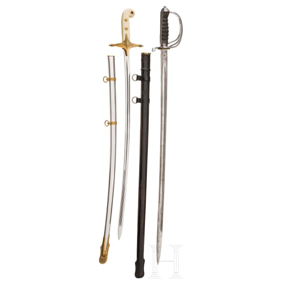 A sabre M 1821 and a Mameluk sabre
