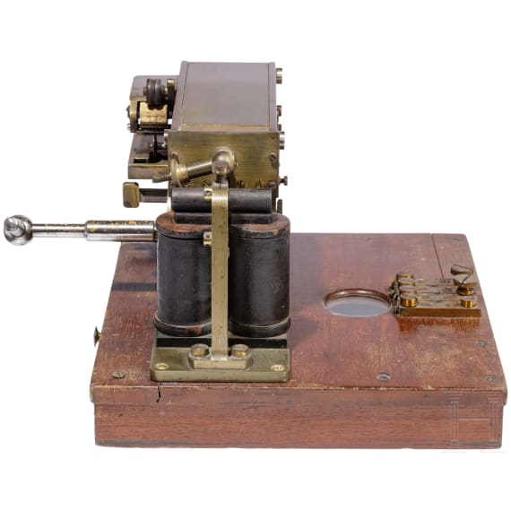A German Morse apparatus by Siemens with Junker key, 20th century