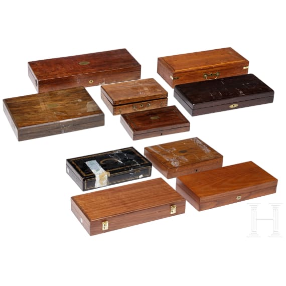Lot of wooden cases for handguns, 19/20th century